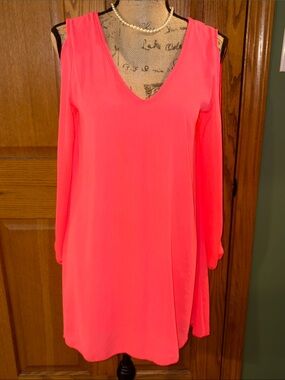 AKIRA CHICAGO Red Label sz LRG neon pink sexy Vneck shoulder cutouts long flowy